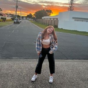 Meet your Posher, Eloise